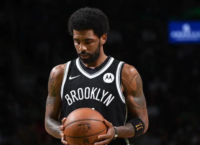 今晚欧超杯焦点战;布鲁克林篮网完成体检;更衣室稳定;心理建设被强调的简单介绍