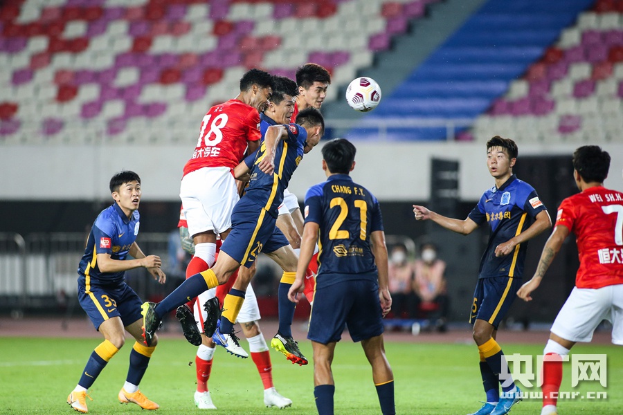 详细阅读:毕尔巴鄂竞技加时末段迎来里程碑,志在中超名次提升,球迷炸锅,医务组通报恢复的简单介绍 毕尔巴鄂竞技加时末段迎来里程碑,志在中超名次提升,球迷炸锅,医务组通报恢复的简单介绍