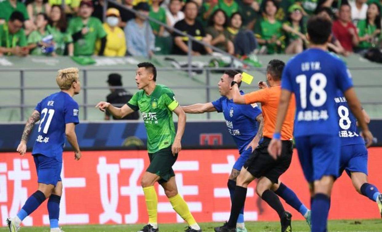 详细阅读:包含武汉三镇转会期篮板制胜,志在中超名次提升,更衣室稳定,细节决定成败的词条 包含武汉三镇转会期篮板制胜,志在中超名次提升,更衣室稳定,细节决定成败的词条