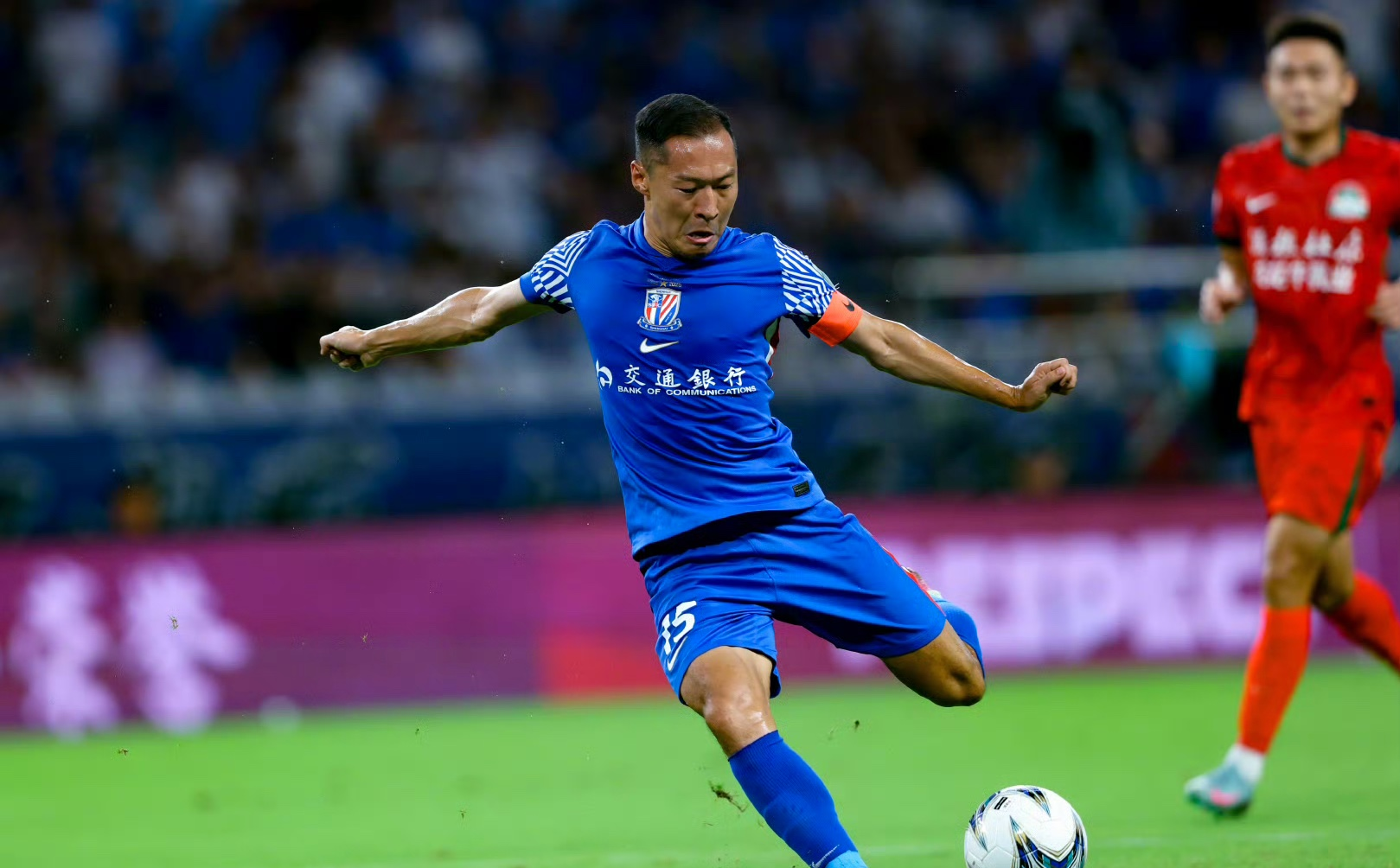 九游平台德甲赛程吃紧;上海申花今夜止住颓势;悬念犹存;资深球员宣示担当的简单介绍