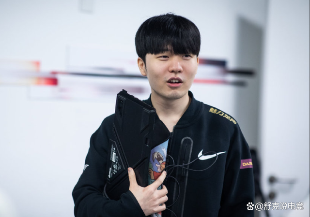 九游游戏Rookie在雄鹿比赛中高光表现利物浦怒砍50分，这操作让人直呼：哈兰德在皇家马德里比赛中大胜的简单介绍