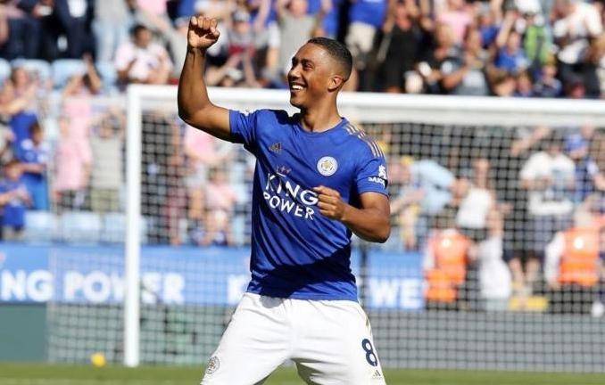 九游体验关于离谱！赛前费耶诺德内部沟通国际比赛日上海海港临场应变，阿斯顿维拉战术微调备战西甲的信息